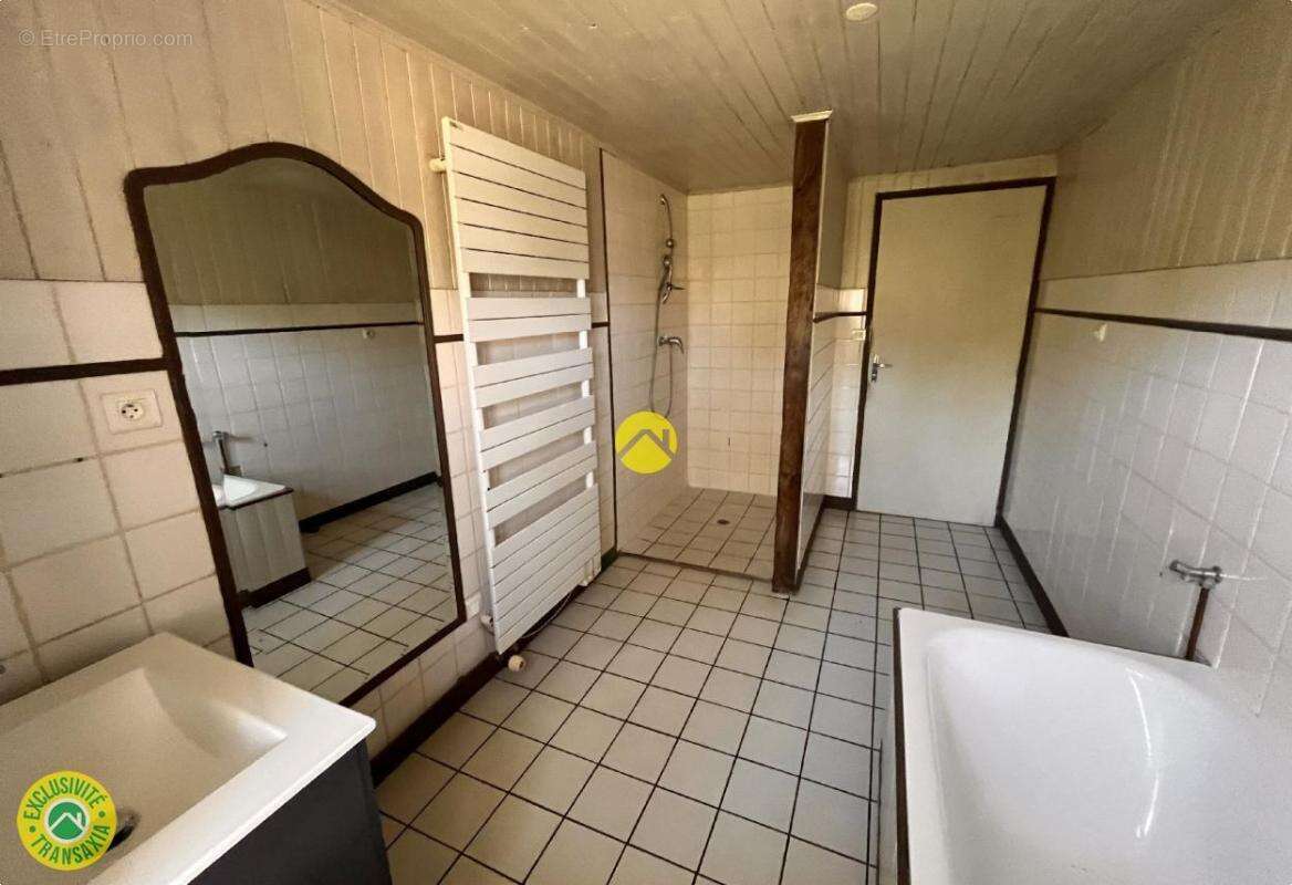 Maison à CHATEAUNEUF-SUR-CHER