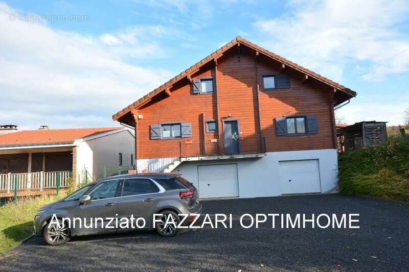 Maison à CHARENCY-VEZIN