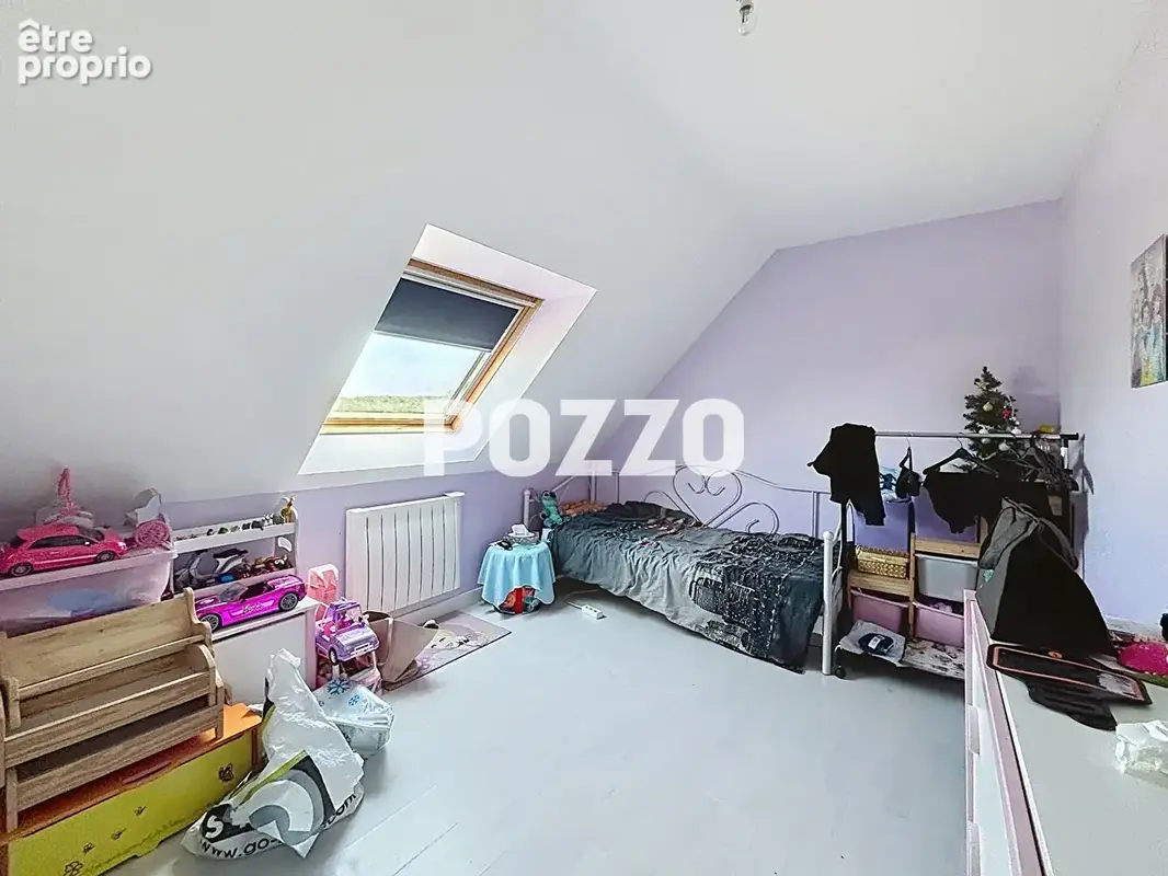 A 10 minutes de Saint lo, Maison  de type F 7 avec 195 m² habitables environ , vie de plain pied possible, garage , terrain 2398 - photo 10