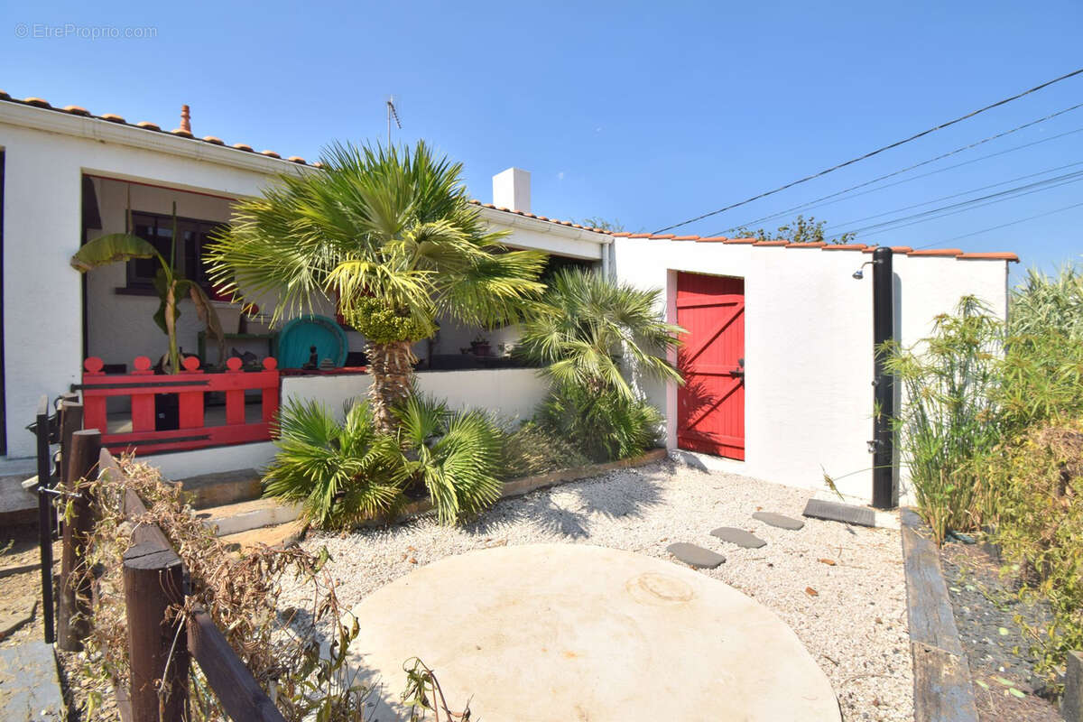 Maison d'habitation - photo 16