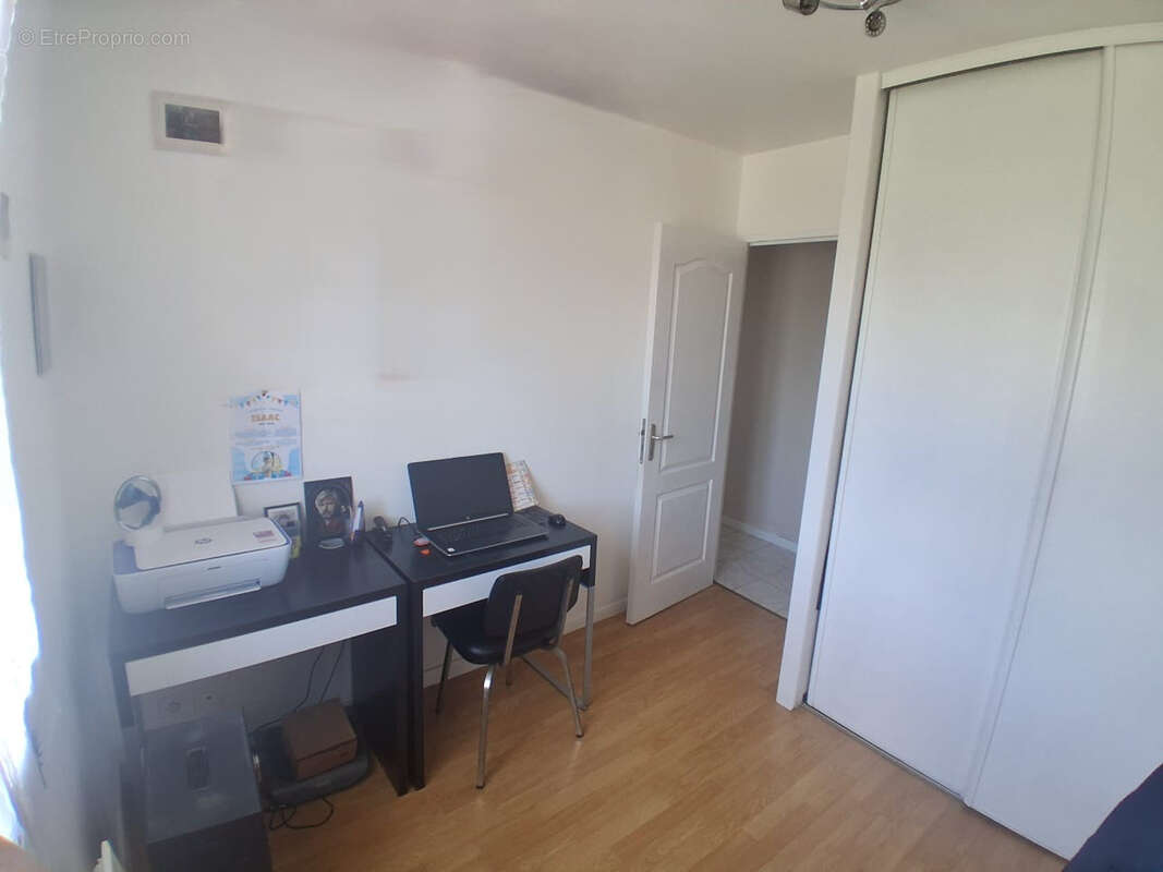 Maison à TAVAUX-ET-PONTSERICOURT