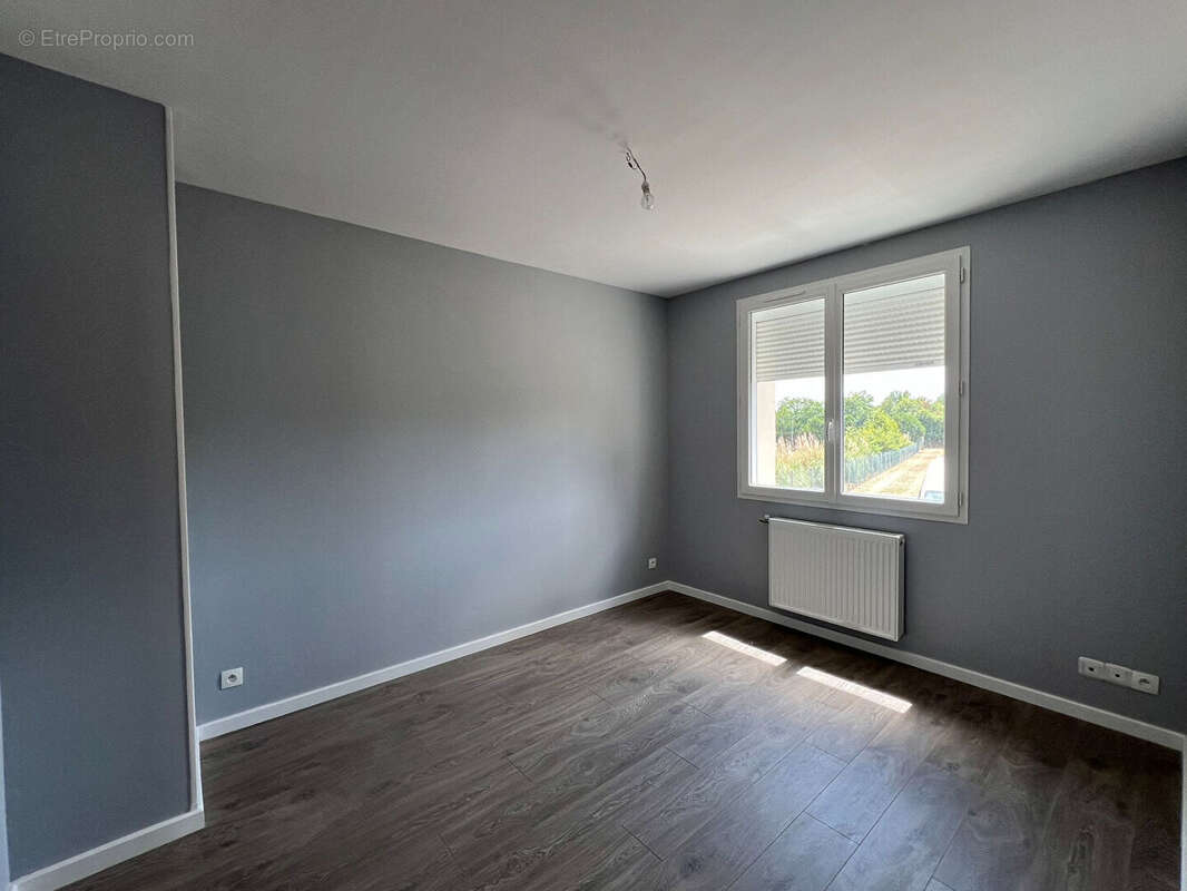 Maison 124 m² à Payre  - photo 7
