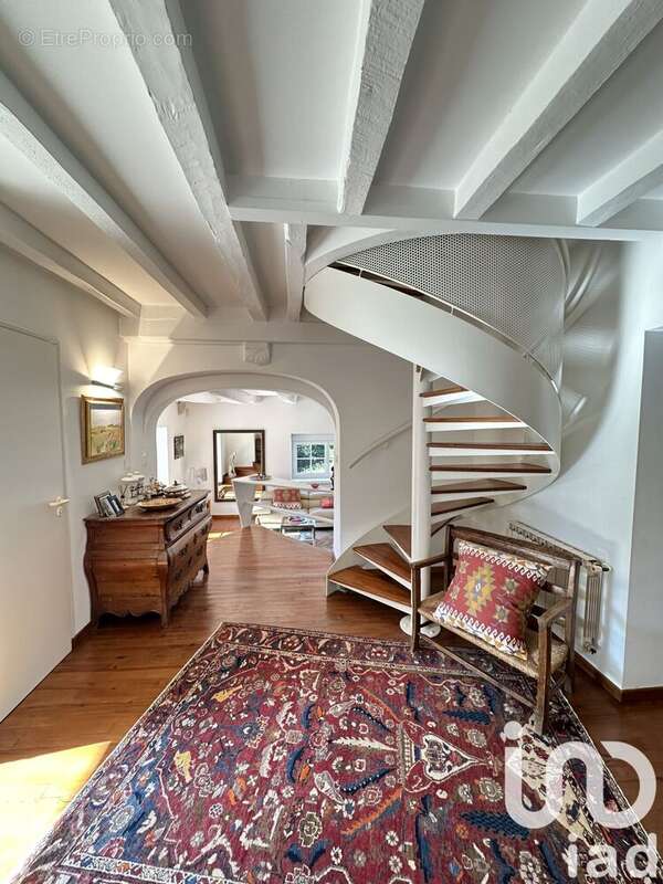 Photo 2 - Maison à URT