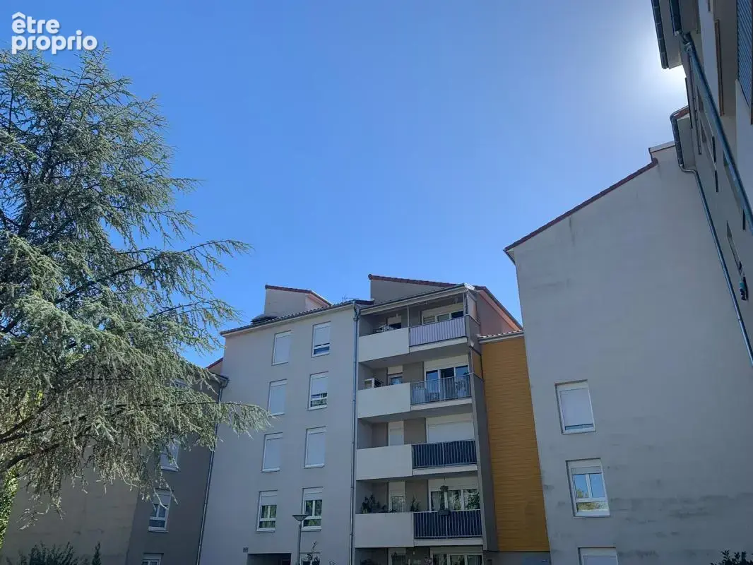 Appartement t4 au 2e étage avec ascenseur - photo 2