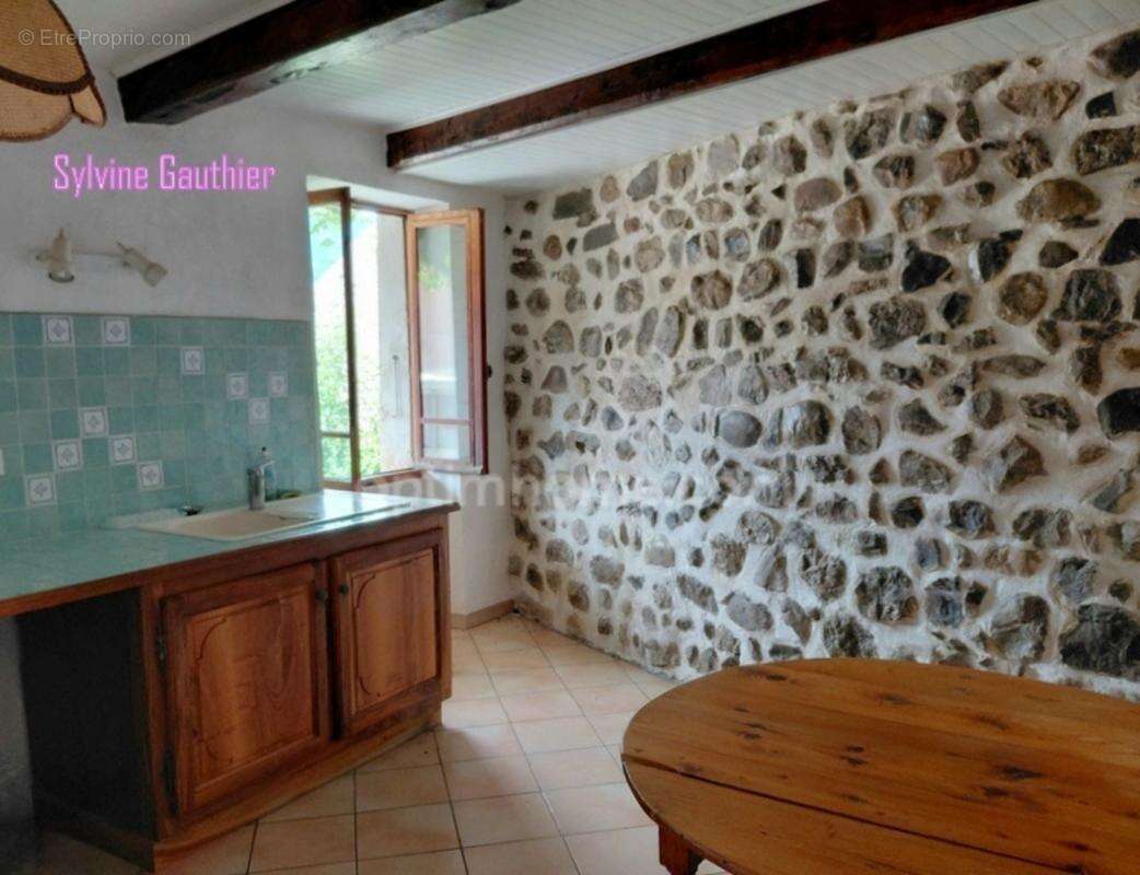 Maison à vendre 7 pièces LA ROCHE DES ARNAUDS (05) - photo 3