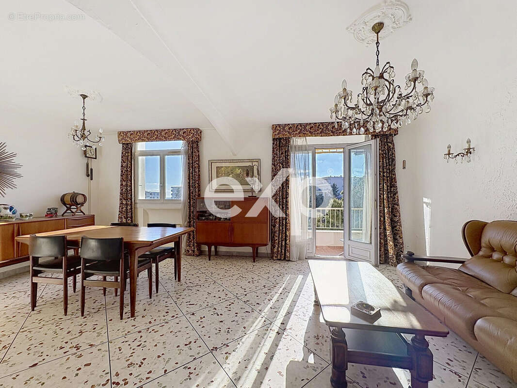 Appartement 76 m² à Antibes  - photo 3