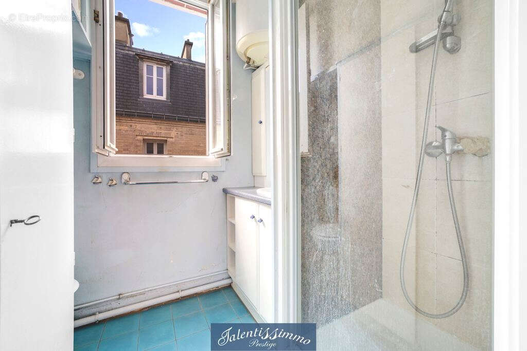 Appartement à PARIS-12E