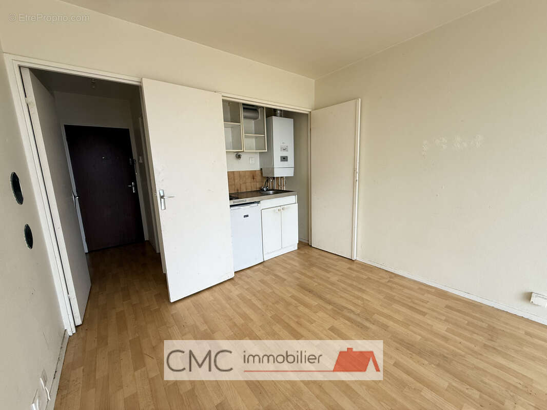 Appartement à MAINVILLIERS