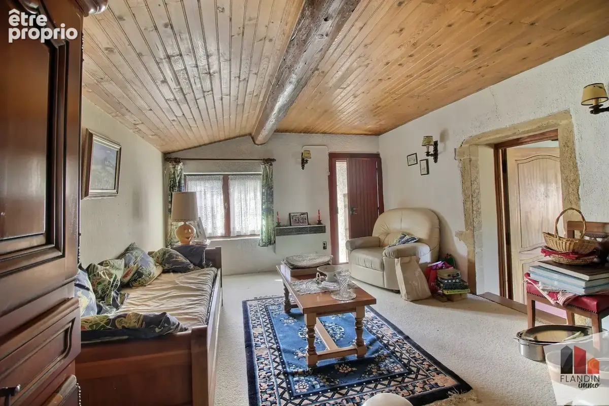 Maison 94 m² à Vernaison  - photo 4