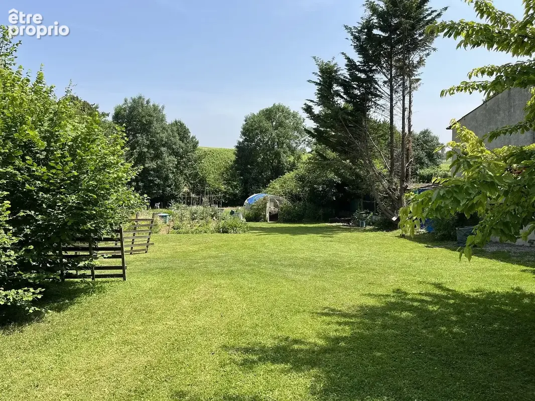 Terrain 1 480 m² à vendre à Ige (71960) - photo 1