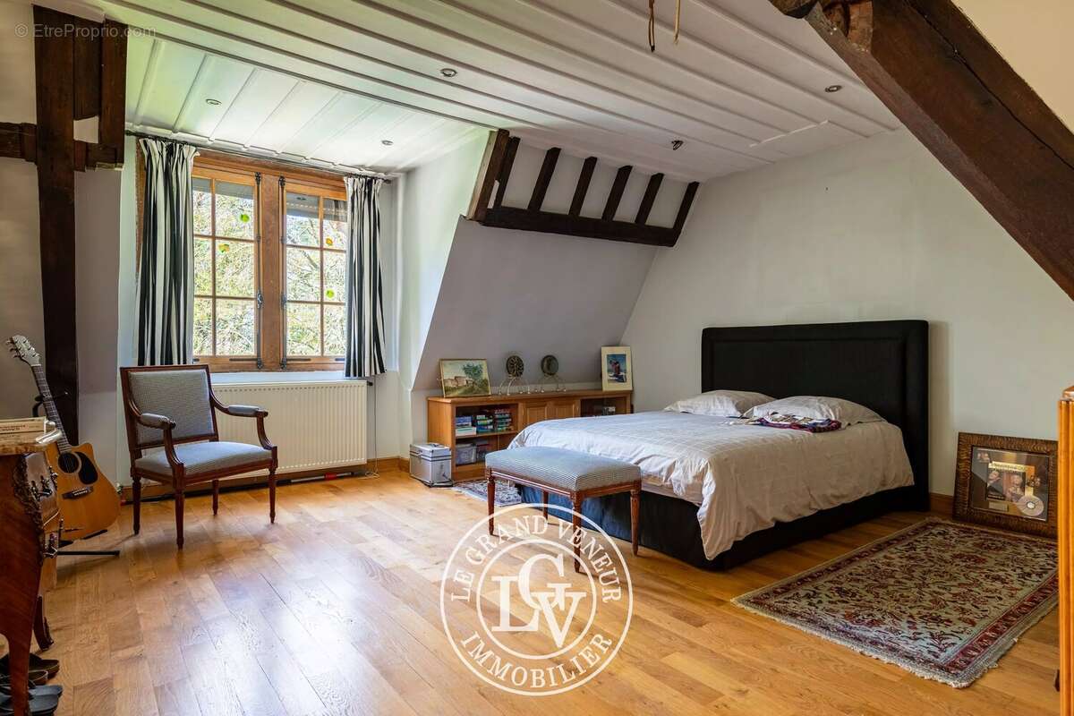 Maison à CHAMPEAUX
