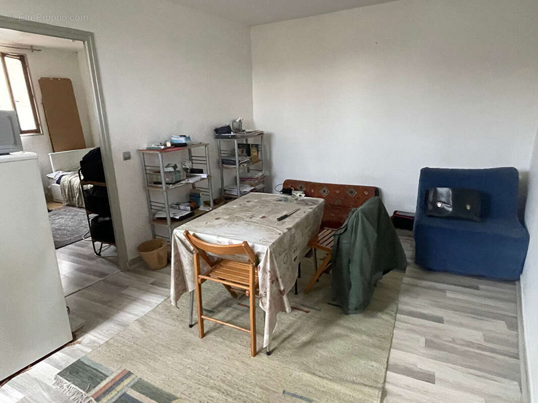 Appartement à MEREVILLE