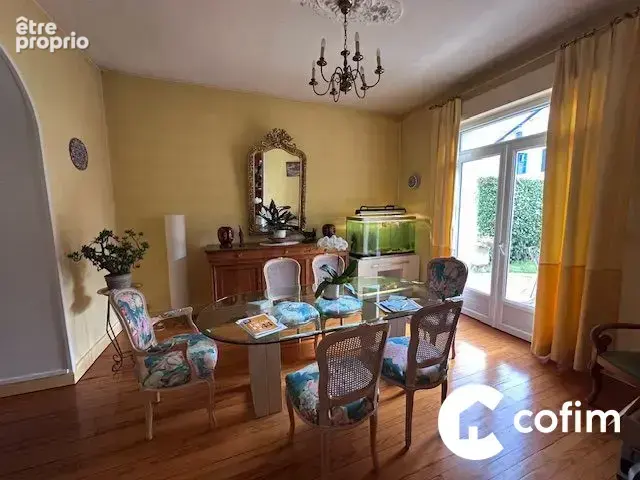 Maison 287 m² à Tarbes  - photo 5