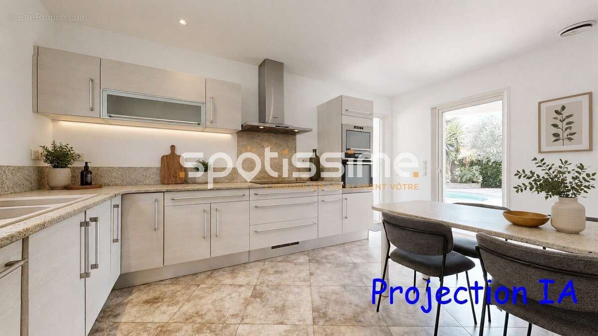Maison de plain-pied avec piscine lagon sur 915 m² de terrain  Le Grau d'Agde, quartier Baluffe - photo 9