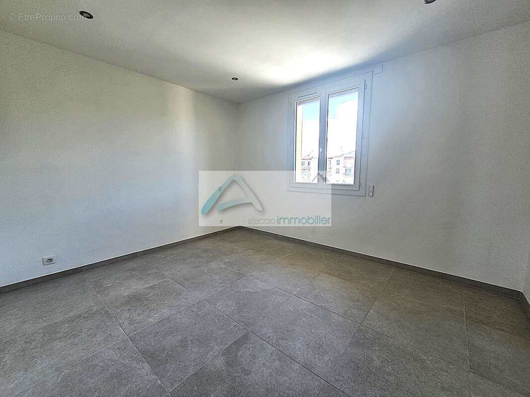 Appartement à AJACCIO
