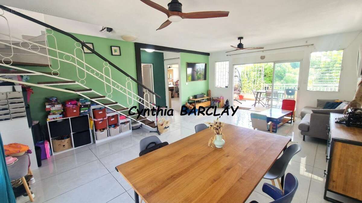 Maison à SCHOELCHER