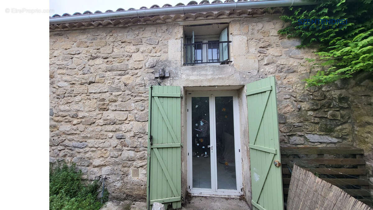Appartement à SAINT-NAZAIRE-DE-PEZAN