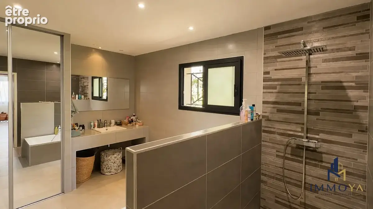 Maison 6 pièces 178 m² à vendre à Langlade (30980) - photo 5