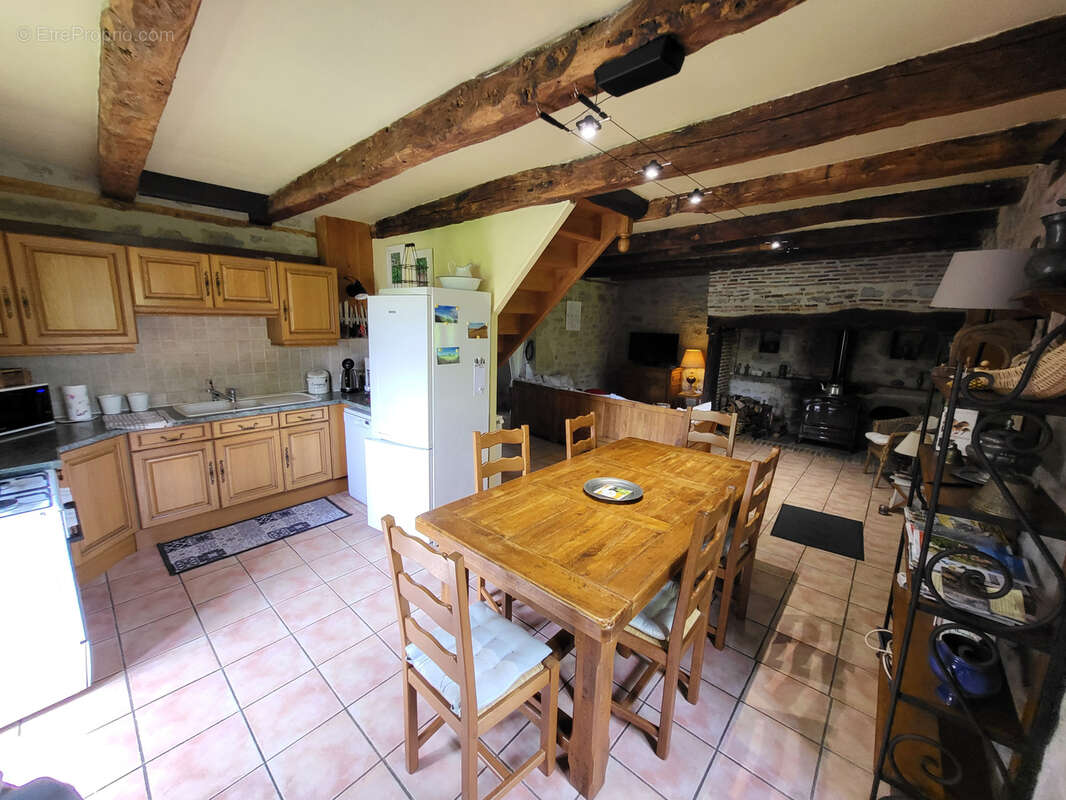 Maison quercynoise avec jardin et dépendance - photo 3