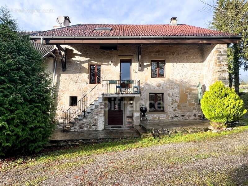 Maison à CHOISY