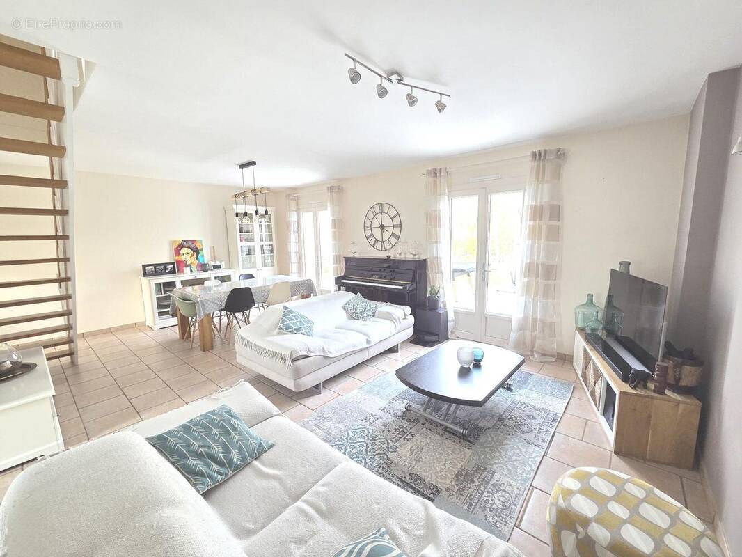 Maison à MIGNE-AUXANCES