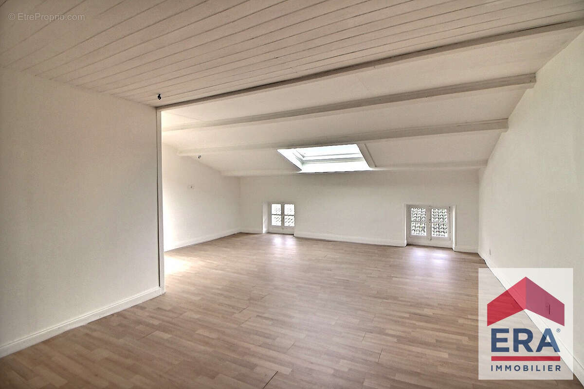 Maison à PIERRELATTE