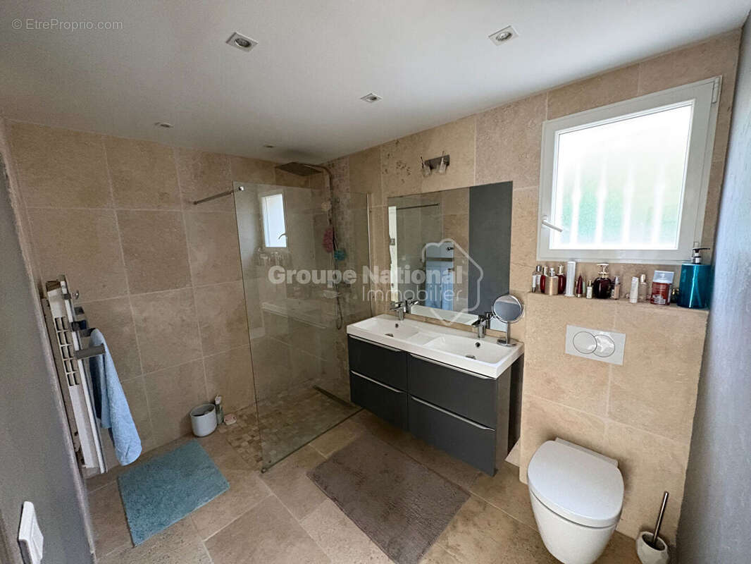 Maison à SAUSSET-LES-PINS