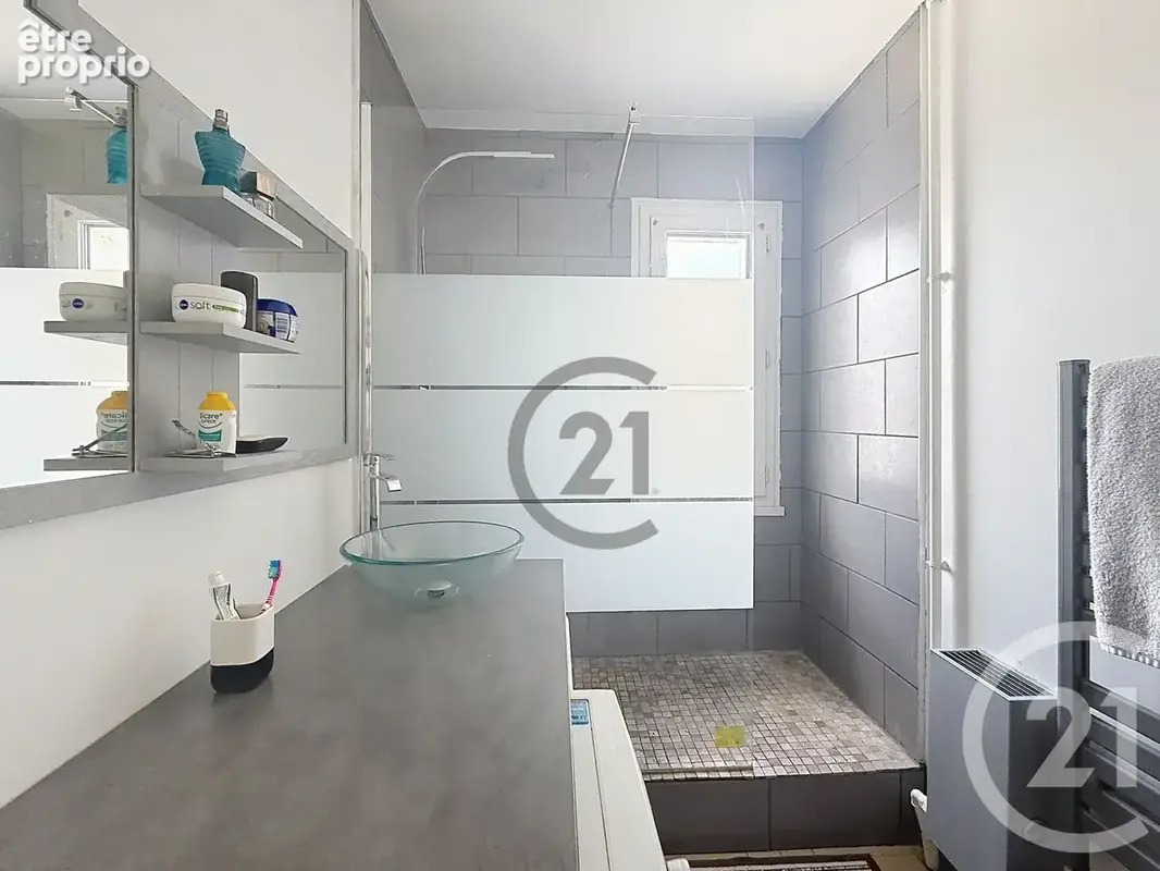 Appartement 2 pièces 47 m² à vendre à Montereau-Fault-Yonne (77130) - photo 8