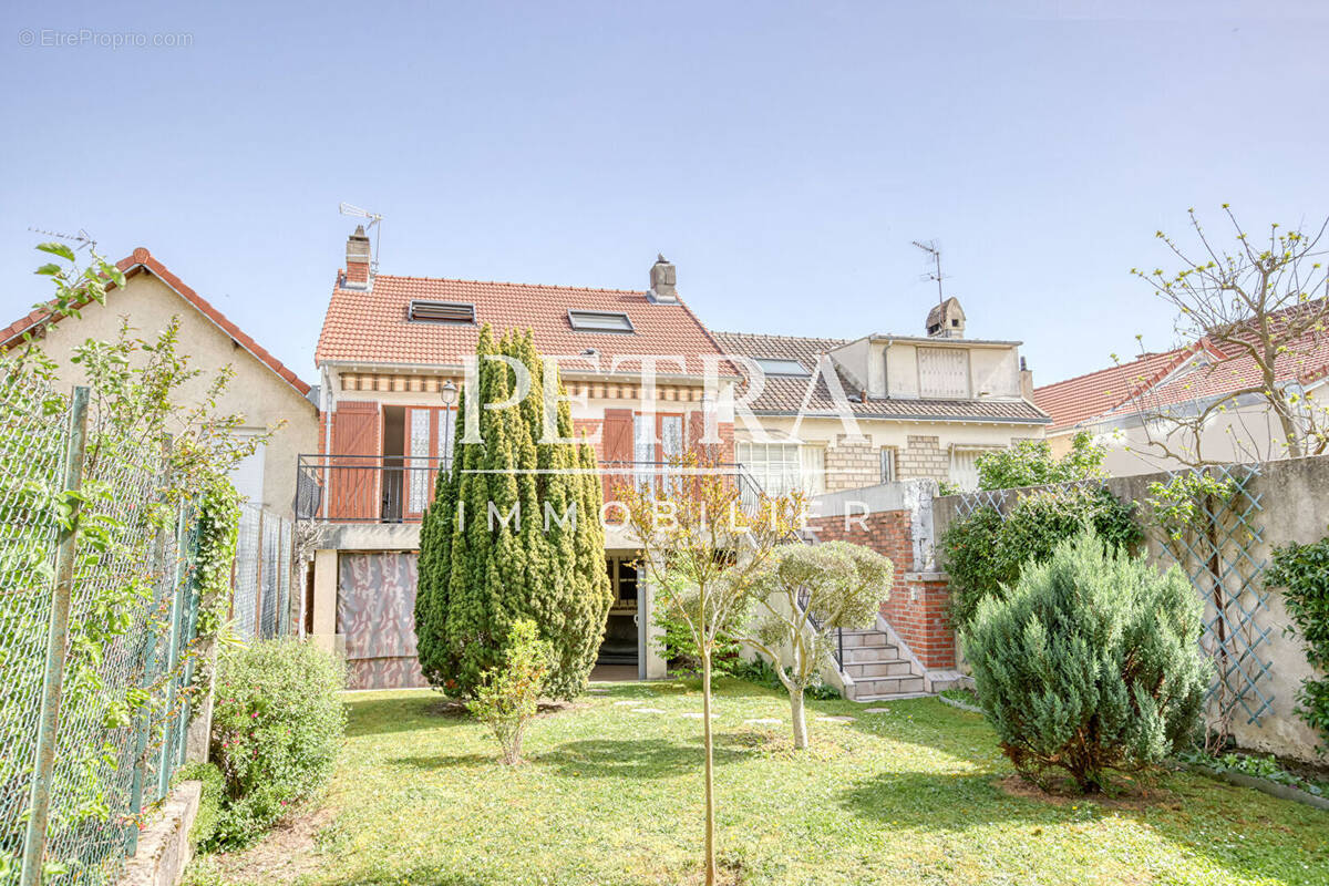 Maison à BOURG-LA-REINE