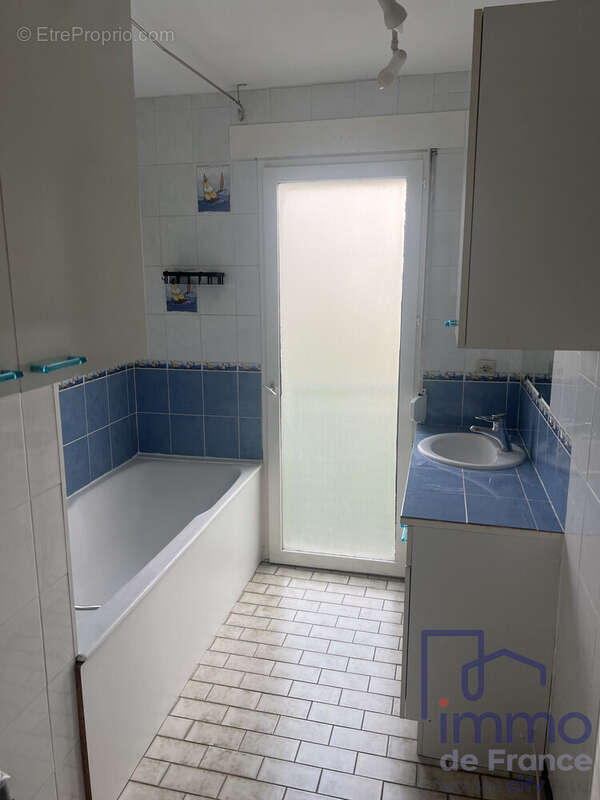 Appartement à SAINT-ETIENNE