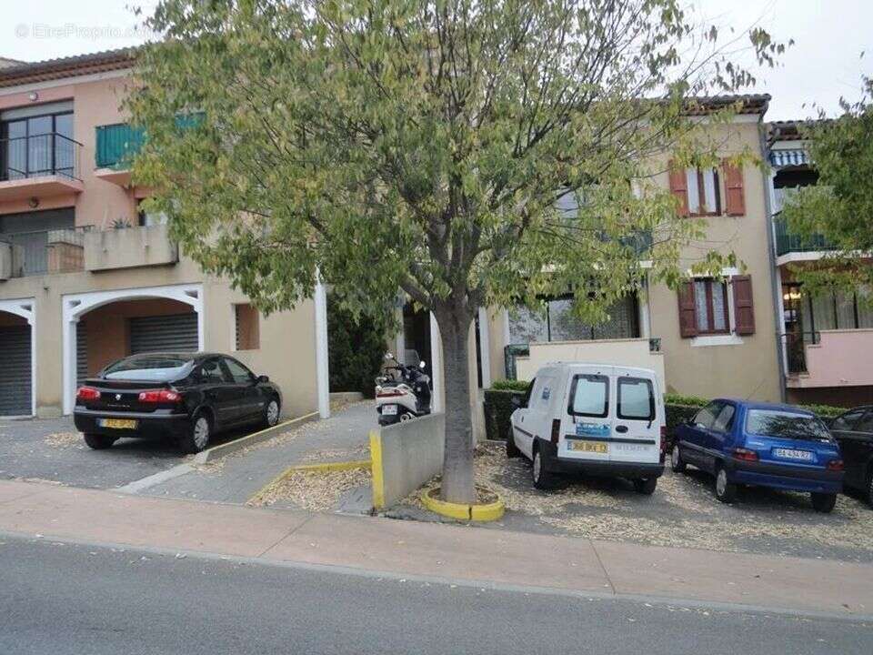 Appartement à GREOUX-LES-BAINS