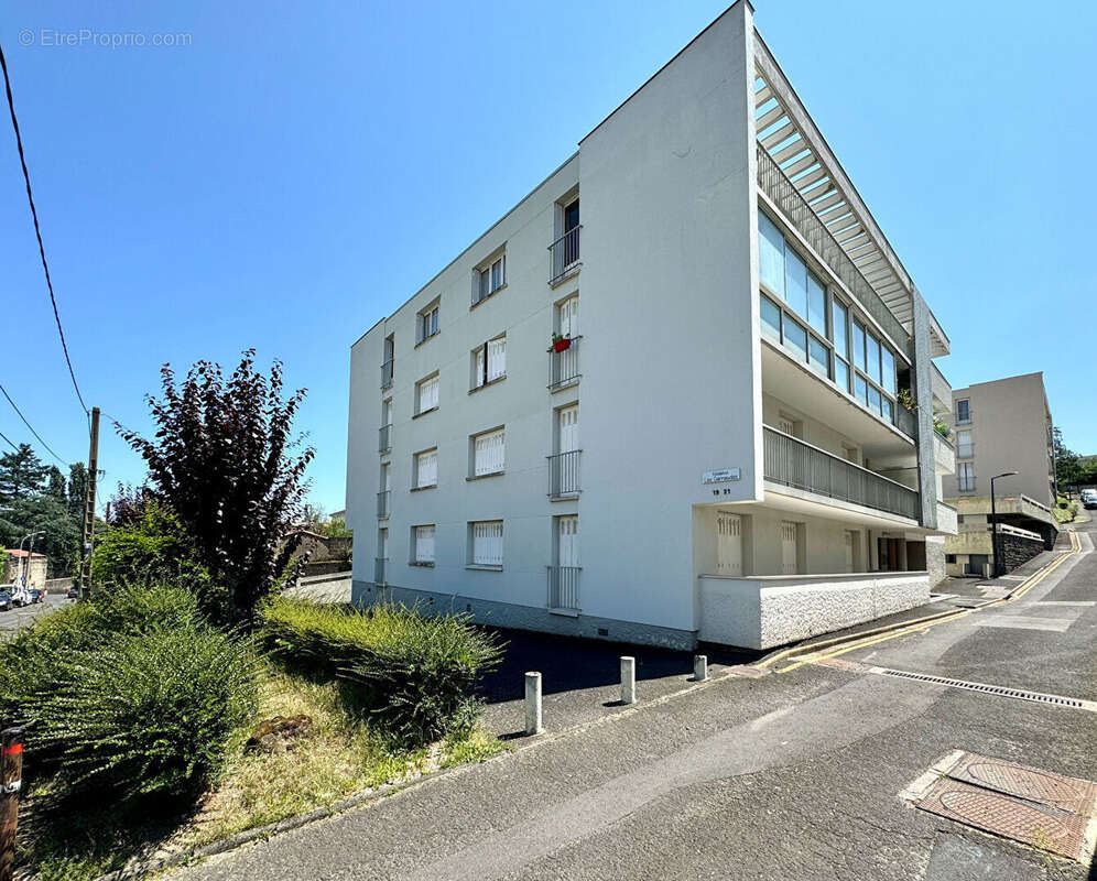 Chamalières proche carrefour europe / spacieux 100 m2 à vendre - balcon et box ! - photo 14