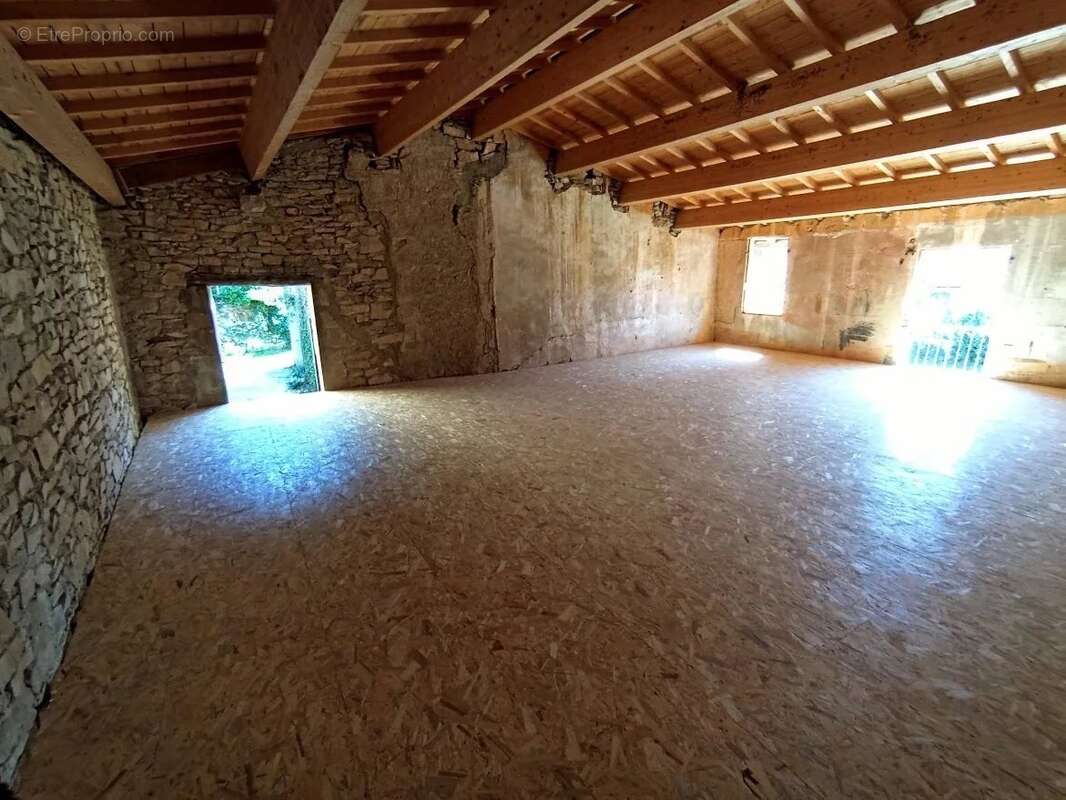 Appartement à LANGLADE