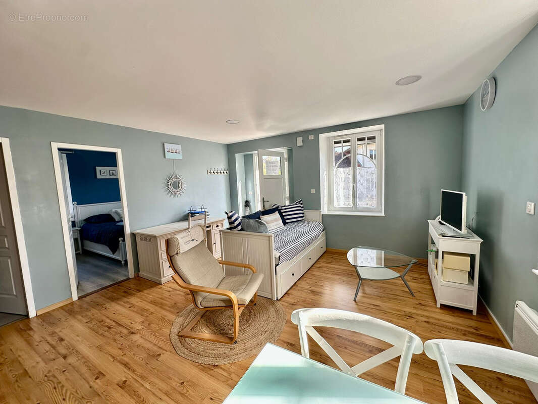 Appartement à LUXEUIL-LES-BAINS