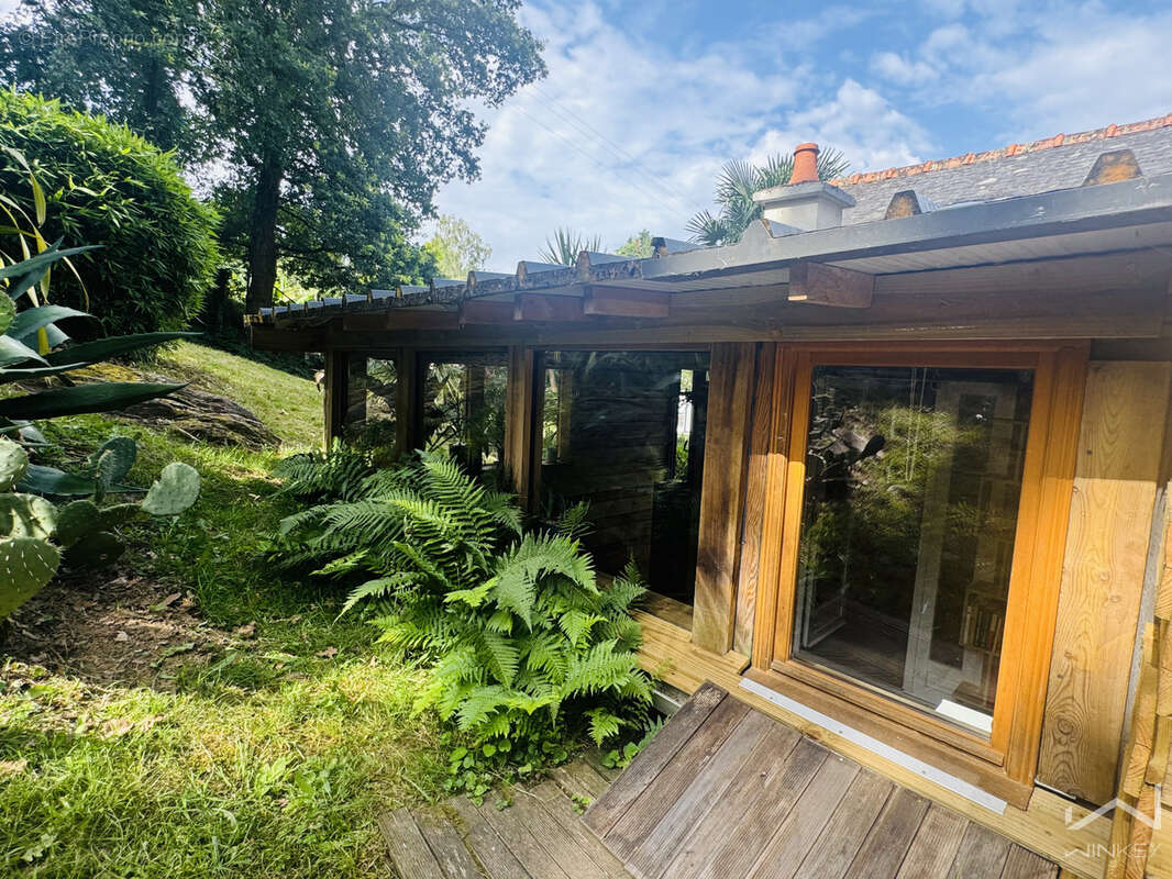 ensemble immobilier : maison rénovée + chalet a rénover  sur 1600 m2 terrain - photo 16