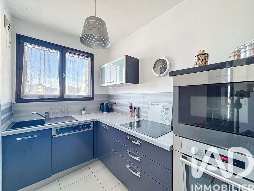 Photo 2 - Appartement à ECHIROLLES