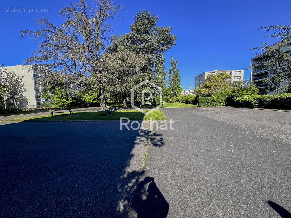 Appartement à CALUIRE-ET-CUIRE
