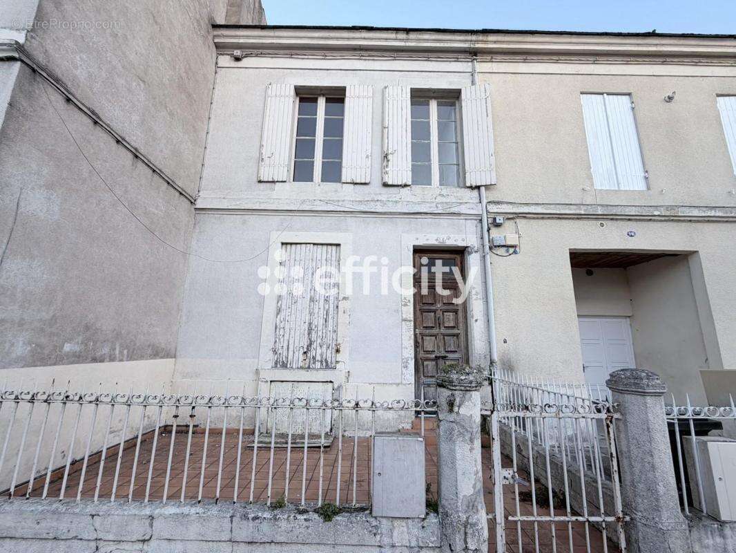 Maison 118 m² à Sainte-Foy-La-Grande  - photo 3