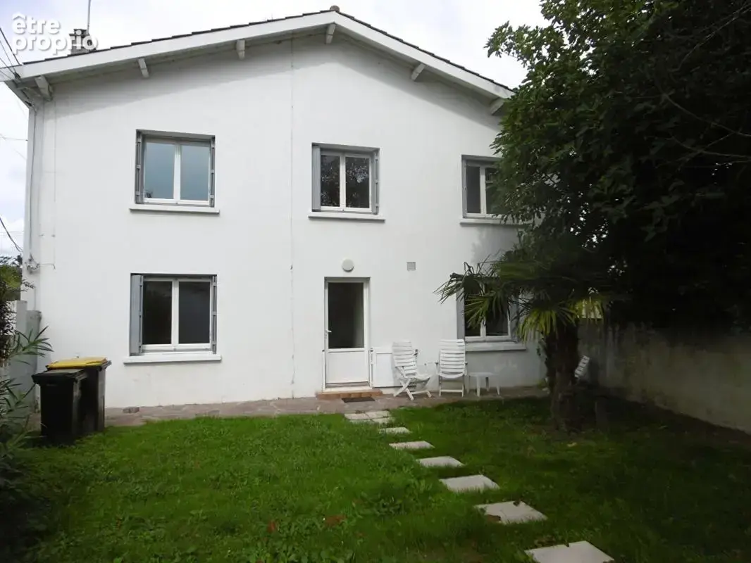 Maison à LANGON