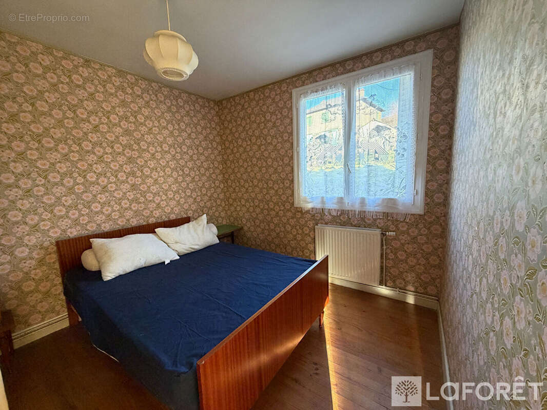 Maison Allanche 4 pièce(s) 101 m2 - photo 7