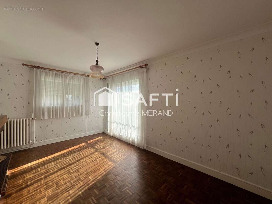 Photo 5 - Maison à PORT-DE-PILES