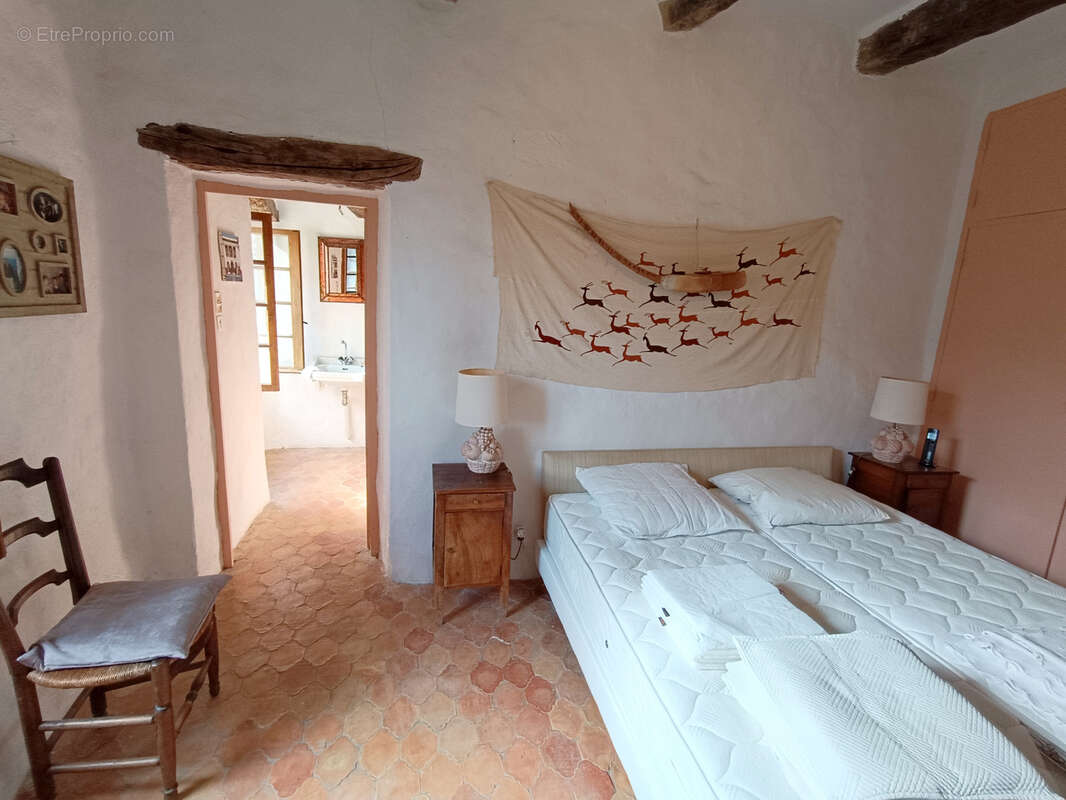 Maison à VAISON-LA-ROMAINE