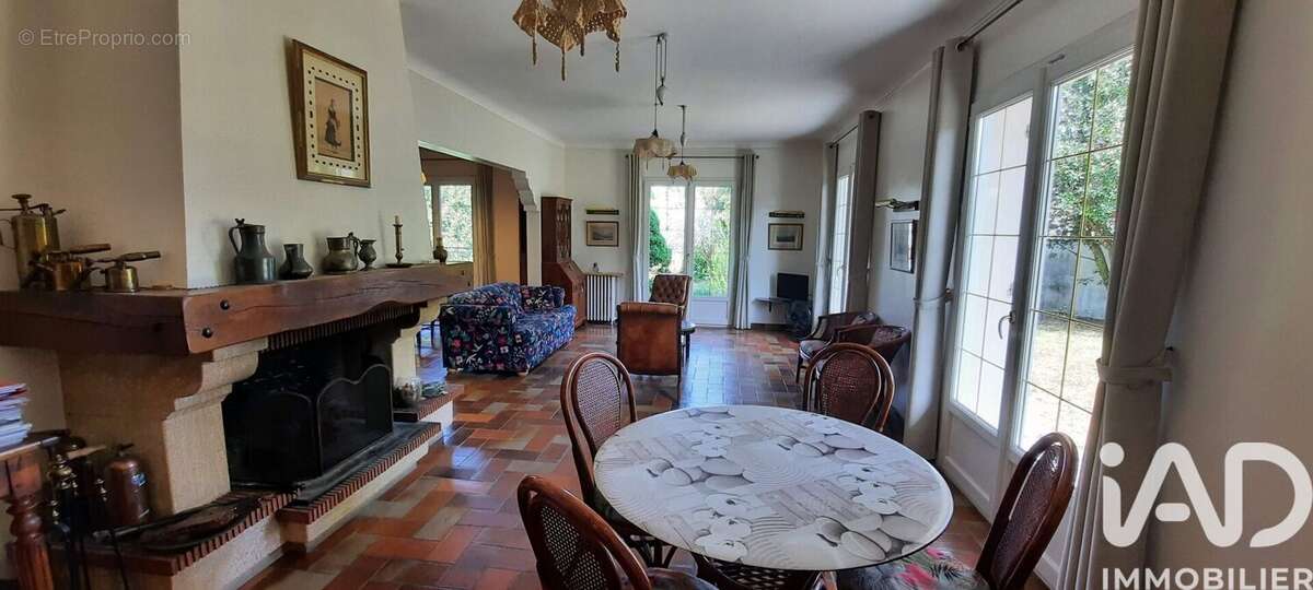 Photo 2 - Maison à LEOGNAN