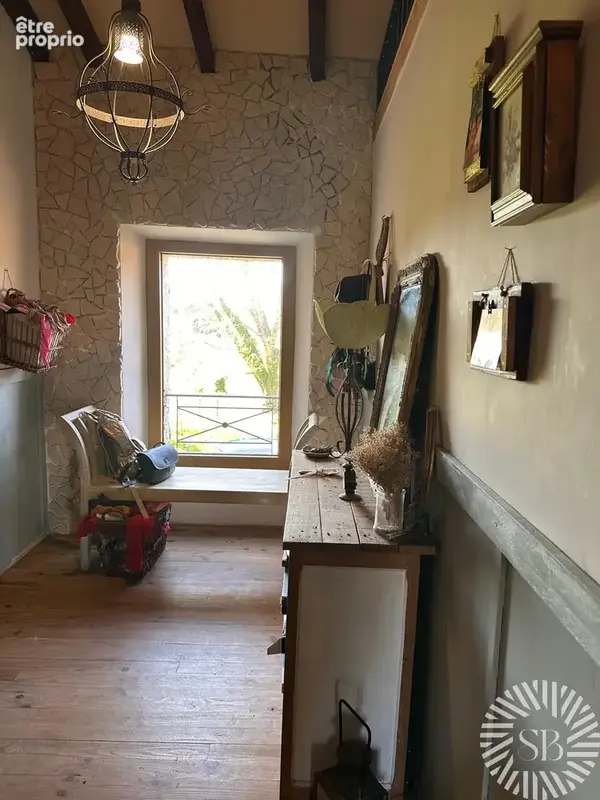 Authentique mas de caractère avec grand jardin et dépendances - photo 11
