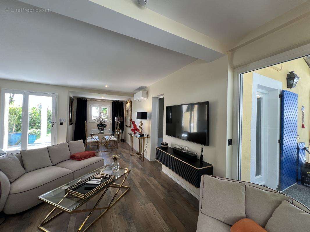 Maison à CANNES