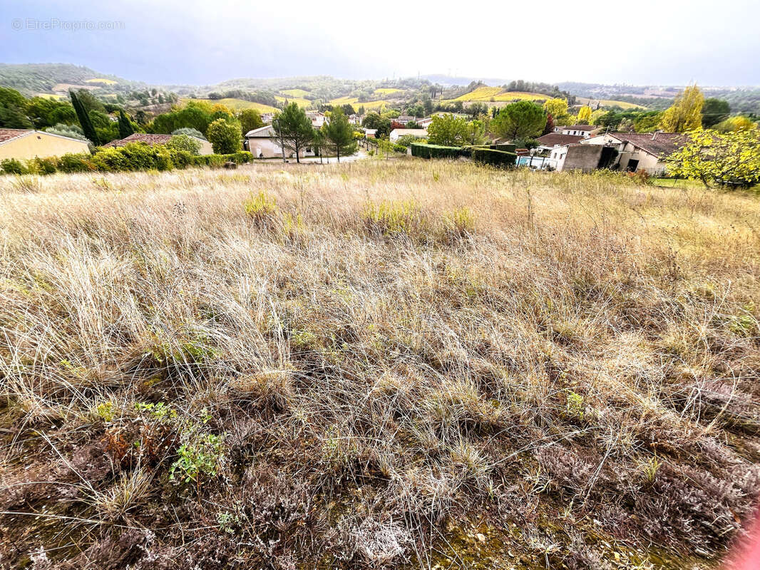 Terrain à LA DIGNE-D'AMONT