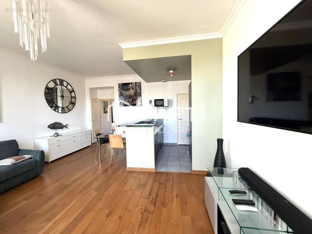 Photo 5 - Appartement à MARSEILLE-2E