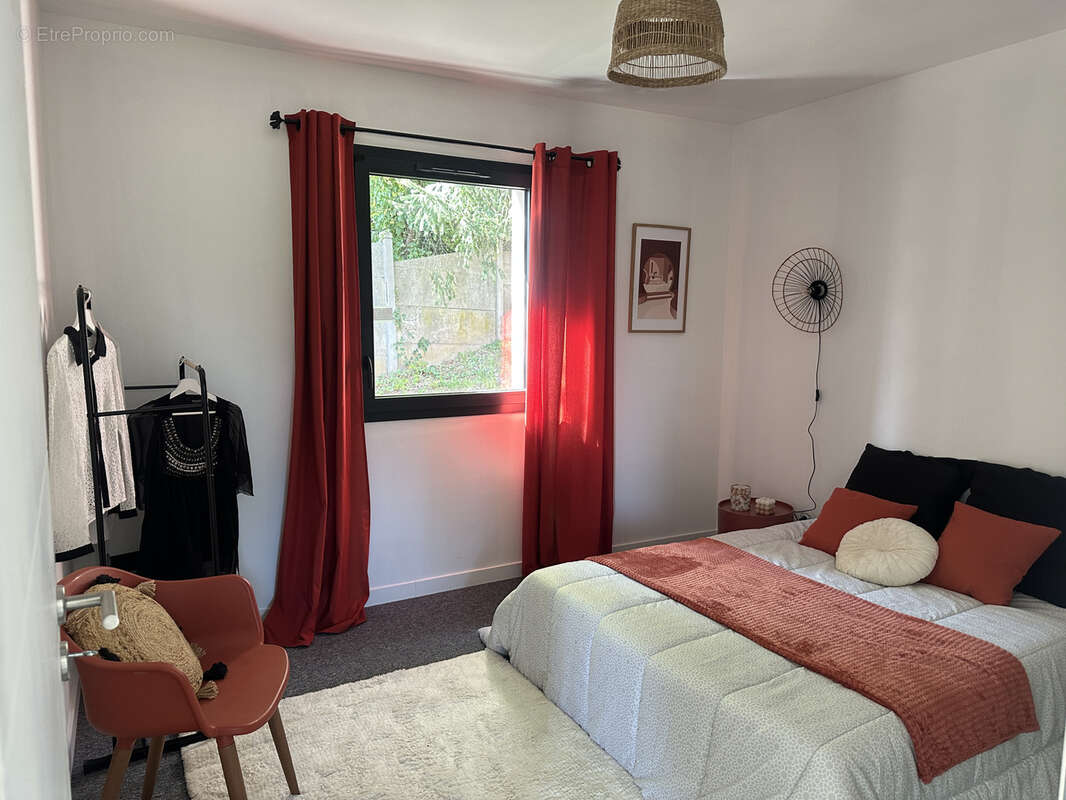 Appartement à LA FOUILLOUSE