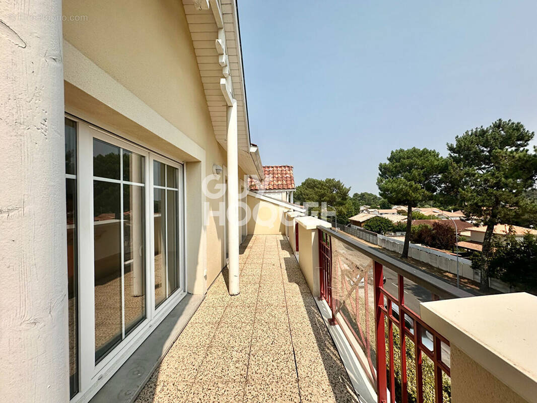 Appartement à GUJAN-MESTRAS