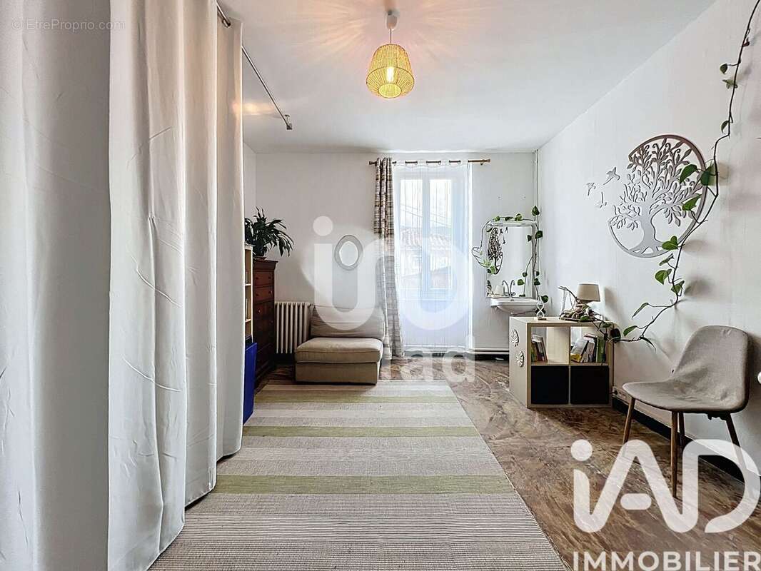 Maison 610 m² à Ardiege  - photo 4